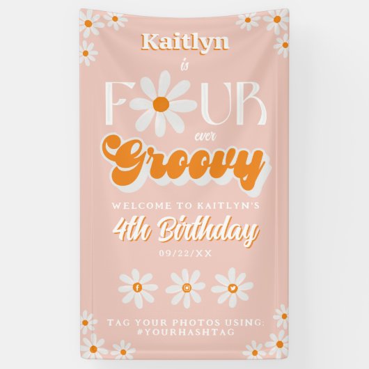 Retro Four Ever Groovy Meisjes 4e Verjaardag Welko Spandoek (Verticaal)