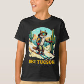 Retro Fox Skiën in Tucson Desert Adventure Ski Art T-shirt (Voorkant)