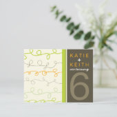 Retro Fun Scribbles Twins Kids Birthday Uitnodigin Kaart (Staand voorkant)