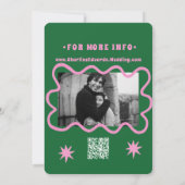 Retro Funky Pink Green Bewaar de datum QR-code Save The Date (Achterkant)