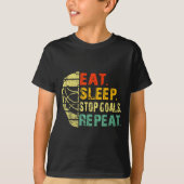 Retro Funny Eat Sleep Stop Goals Repeat Ice Hockey T-shirt (Voorkant)
