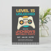 Retro Gamer Boy Level Unlocked Video Game Birthday Kaart (Staand voorkant)