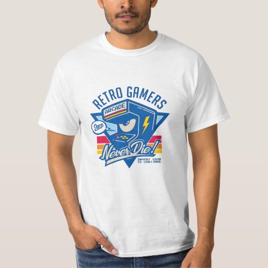 Retro Gamers Never Die T-shirt (Voorkant)