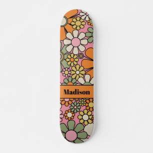 Retro Garden Flowers Groovy 60s 70s Floral Name Persoonlijk Skateboard