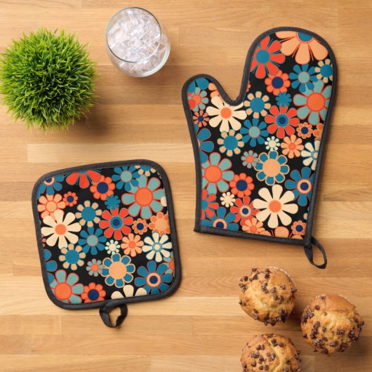 Retro Garden Groovy Nighttime Bloemenpatroon Ovenwant & Pannenlap Set (Top down)