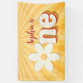 Retro Geel Daisy Eerste Verjaardag Banner | groovy (Verticaal)