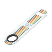 Retro-geïnitialiseerde minimalistische strepen speed flessenopener (Voorkant Gekanteld)
