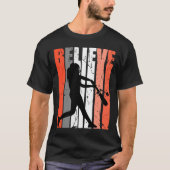 Retro Geloof Baseball Softball Base Run Spel T-shirt (Voorkant)