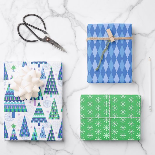 Retro Geo Scandi Kerstbomen Blauw & Groen Inpakpapier Vel (Voorkant)