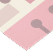 Retro Geometric Art Maze Pink Vanilla Tafelkleed (Gekanteld)