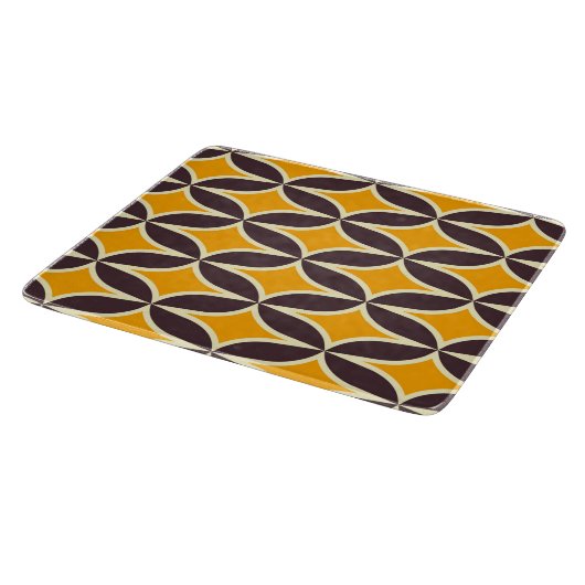 Retro geometric pattern yellow and brown leaf snijplank (Hoek)
