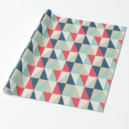 Retro Geometric Red en Blue Triangles Pattern Cadeaupapier (Uitgerold)