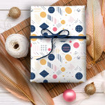 Retro Geometrische Abstract Pat#6 Navy Roos ID1067 Cadeaupapier<br><div class="desc">Omarm de charme van de moderne stijl uit het midden van de eeuw met dit op Memphis geïnspireerde geometrische abstracte ontwerp. Met een gedurfd palet van marineblauw, goudgeel en diep roos roze op een heldere witte achtergrond, vangt dit cadeauverpakkingspatroon de gedurfde maar verfijnde esthetiek van de iconische ontwerpbeweging. De speelse...</div>