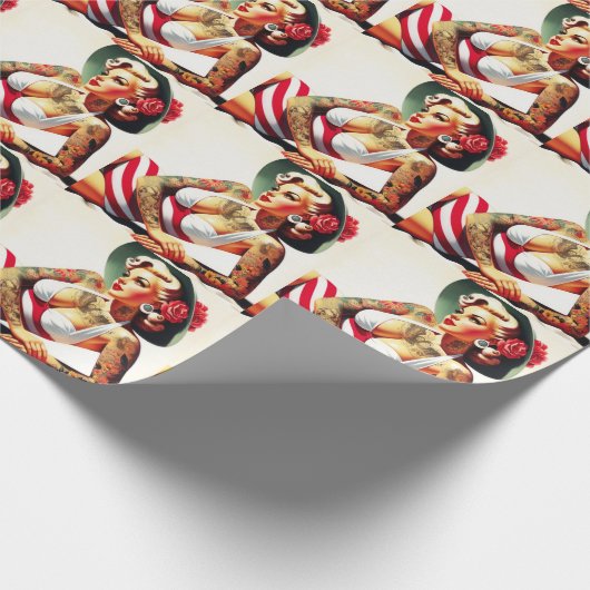 Retro getatoeëerd badpak Pin-up Cadeaupapier (Hoek)