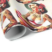 Retro getatoeëerd badpak Pin-up Cadeaupapier (Rol Hoek)