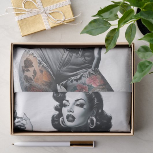 Retro getatoeëerd meisje tissuepapier (Geschenk)