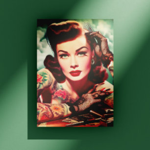 Retro Getatoeëerde Pin-up Briefkaart