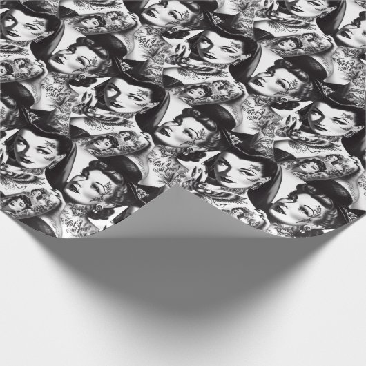 Retro getatoeëerde pin-ups cadeaupapier (Hoek)