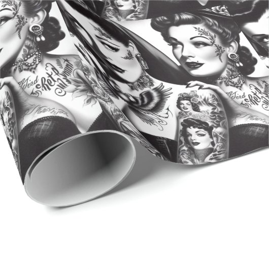 Retro getatoeëerde pin-ups cadeaupapier (Rol Hoek)