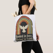 Retro geworteld en stijgend geloofsontwerp tote bag (Dichtbij)