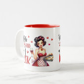 Retro Glam Huisvrouw Grappig Sarcastisch Keuken Qu Tweekleurige Koffiemok (Voorkant links)
