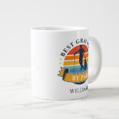 Retro Golfing Best Grandpa, op persoonlijke titel Grote Koffiekop (Voorkant rechts)