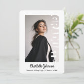 Retro Gradiënt Typografie Uitnodiging Aankondiging (Staand voorkant)