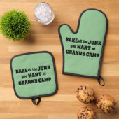 Retro Granny Camp tekst Ovenwant & Pannenlap Set (Top down)