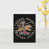 Retro grappige wilde moeders sociale club sarcasti kaart (Gele Bloem)