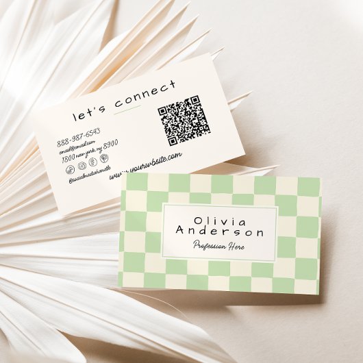 Retro Green Cream Wavy Checkered Boho QR Code Visitekaartje