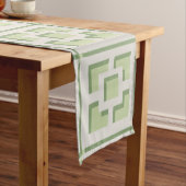 Retro Green Trellis Table Runner Lange Tafelloper (Voorbeeld)