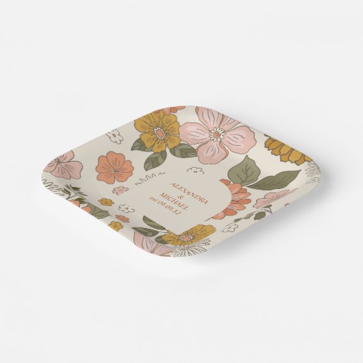 Retro Groovy 70's Gemuteerde tenteenbruiloft Papieren Bordje (Gebogen)