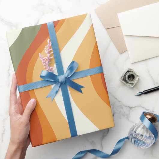 Retro Groovy 70s golvende strepen Cadeaupapier (Geschenken)