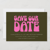 Retro Groovy 70s Heet Roze en Groen Huwelijk Custo Save The Date (Voorkant)