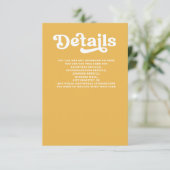 Retro Groovy 70s Schattige geel bruiloft Informatiekaartje (Staand voorkant)