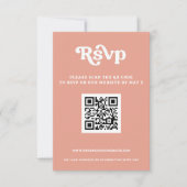 Retro Groovy 70s Schattige Roze Blush QR-code RSVP Kaartje (Voorkant)