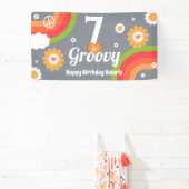 Retro Groovy 7e Verjaardag Banner (Insitu)