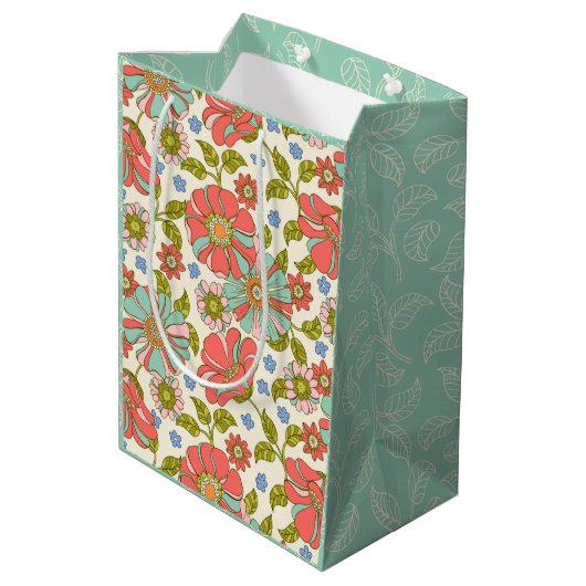 Retro Groovy Bloemenroze en groen Medium Cadeauzakje (Achterkant Gekanteld)