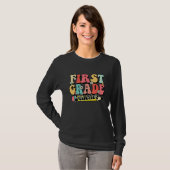Retro Groovy First Grade Teacher First Day 1st Gra T-shirt (Voorkant volledig)