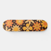 Retro Groovy Floral Patroon Geel en Oranje Persoonlijk Skateboard (Horizontaal)