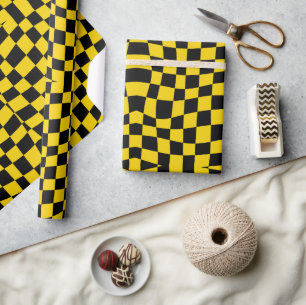retro groovy gele geruite  cadeaupapier
