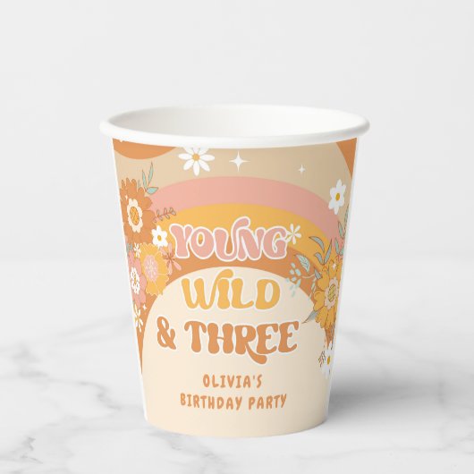 Retro groovy jonge wild en drie jaar oud papieren bekers (Voorkant)