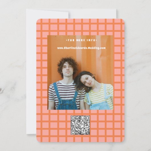 Retro Groovy Kleurrijke Wavy Boho Bruiloft QR Code Kaart (Achterkant)