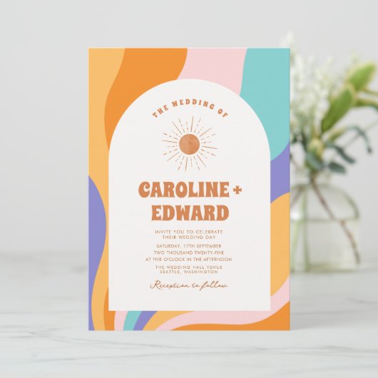 Retro Groovy Kleurrijke Wavy Boho Bruiloft QR Code Kaart (Staand voorkant)