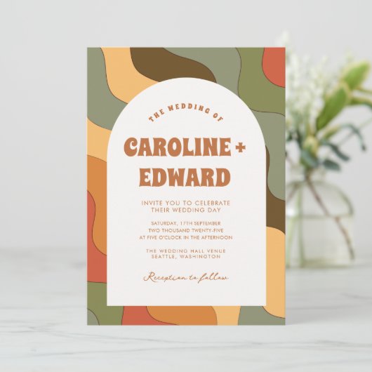 Retro Groovy Kleurrijke Wavy Boho Bruiloft QR Code Kaart (Staand voorkant)