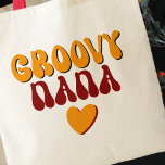 Retro Groovy Nana Typografie Heart Tote Bag<br><div class="desc">Retro Groovy Retro Typografie Heart Retro-stijl in oranje en bogundy.</div>