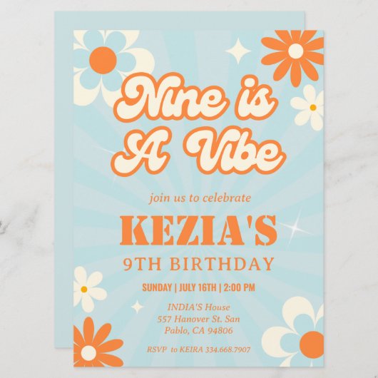 Retro Groovy Nine is een Vibe verjaardagsuitnodigi Kaart (Voorkant / Achterkant)
