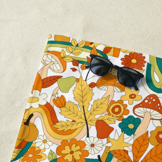 Retro Groovy-paddenstoelenpatroon Strandlaken (In situ)