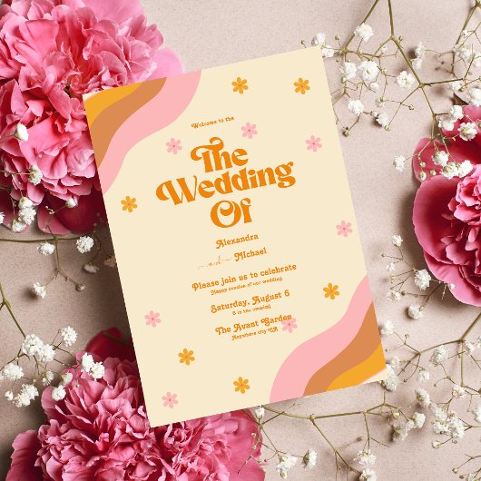 Retro Groovy Pink and Gold Wave Wedding Kaart