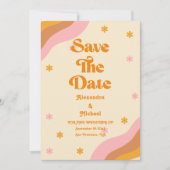 Retro Groovy Pink and Gold Wave Wedding Save The Date (Voorkant)